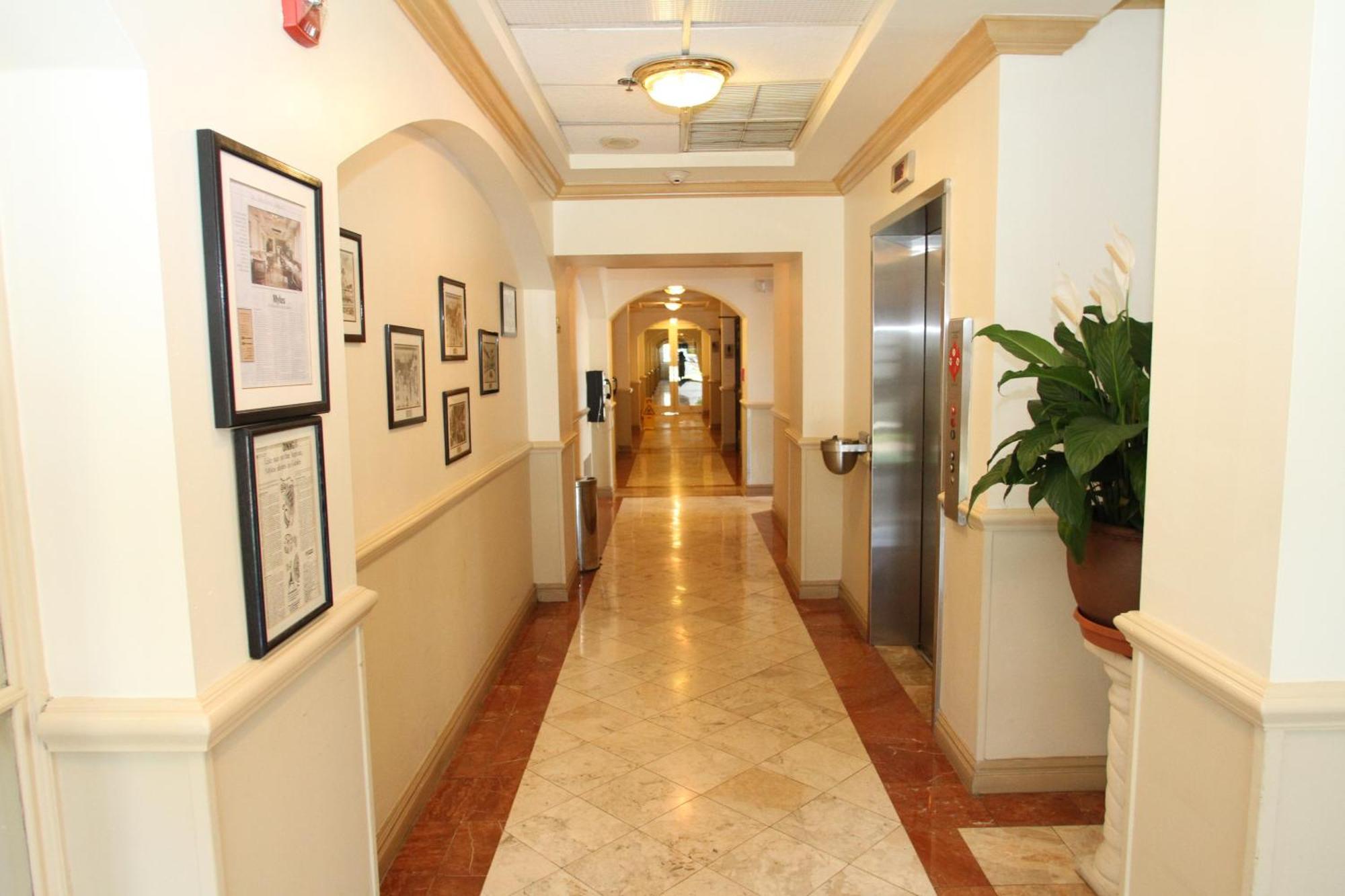 Hotel Chateaubleau Coral Gables Exterior foto