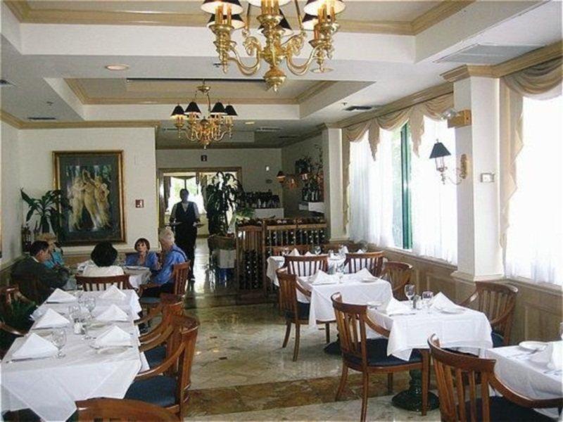 Hotel Chateaubleau Coral Gables Restaurante foto
